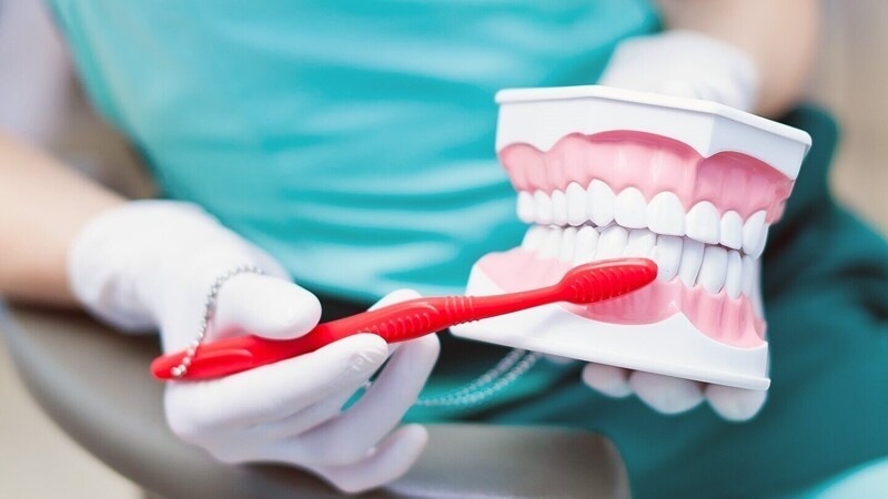 ​Гигиенические процедуры в стоматологии White and White