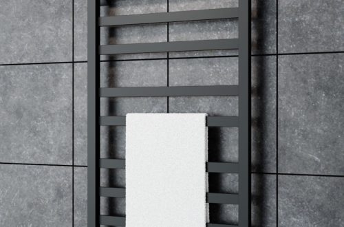 Чёрный шик: полотенцесушитель