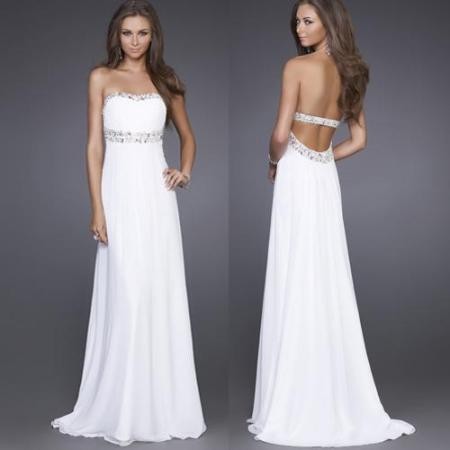 Длинное белое платье
