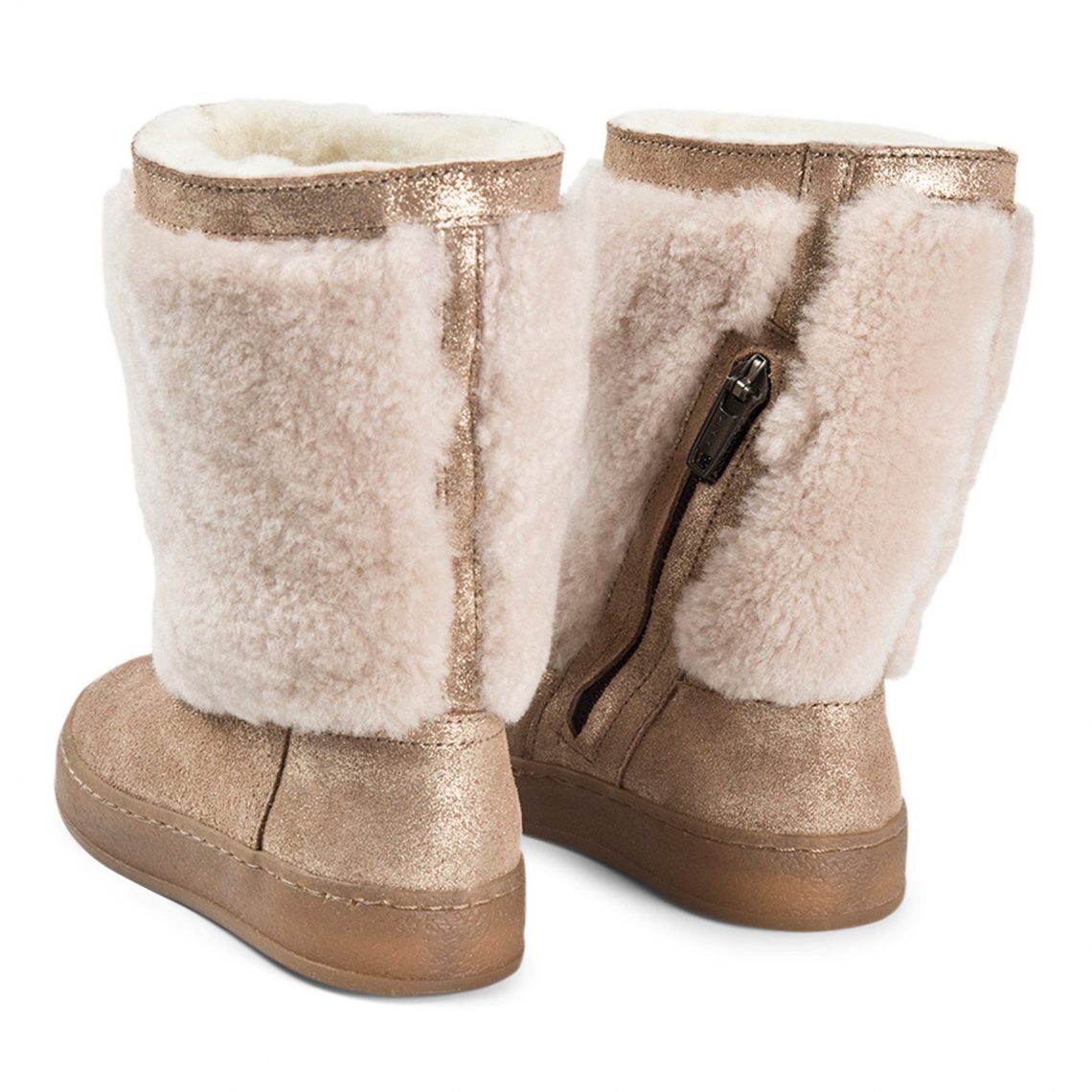 Кресло каблук. Стул туфля. У меня нет туфель или туфлей как правильно. Кресло для девочки туфля. Туфля кресло большая.